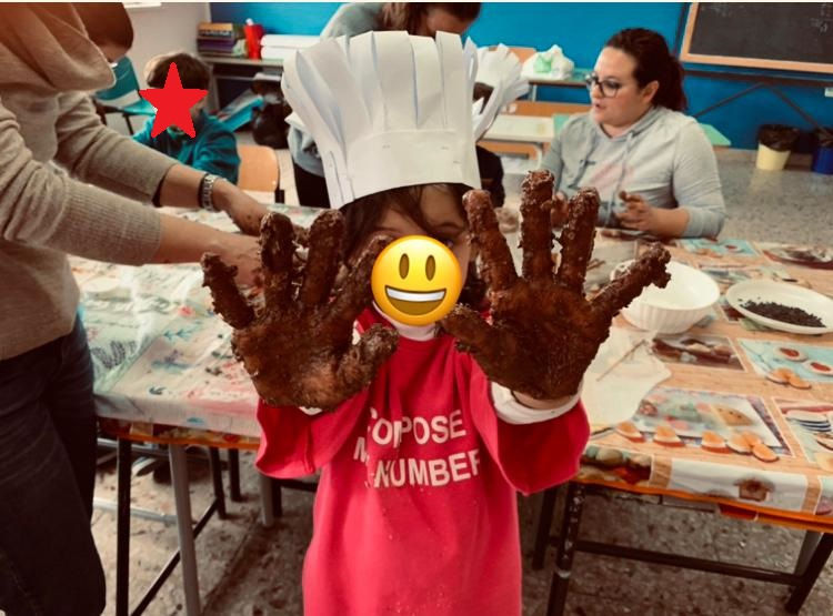 CON IL CUORE, CON LE MANI Laboratorio di Cucina