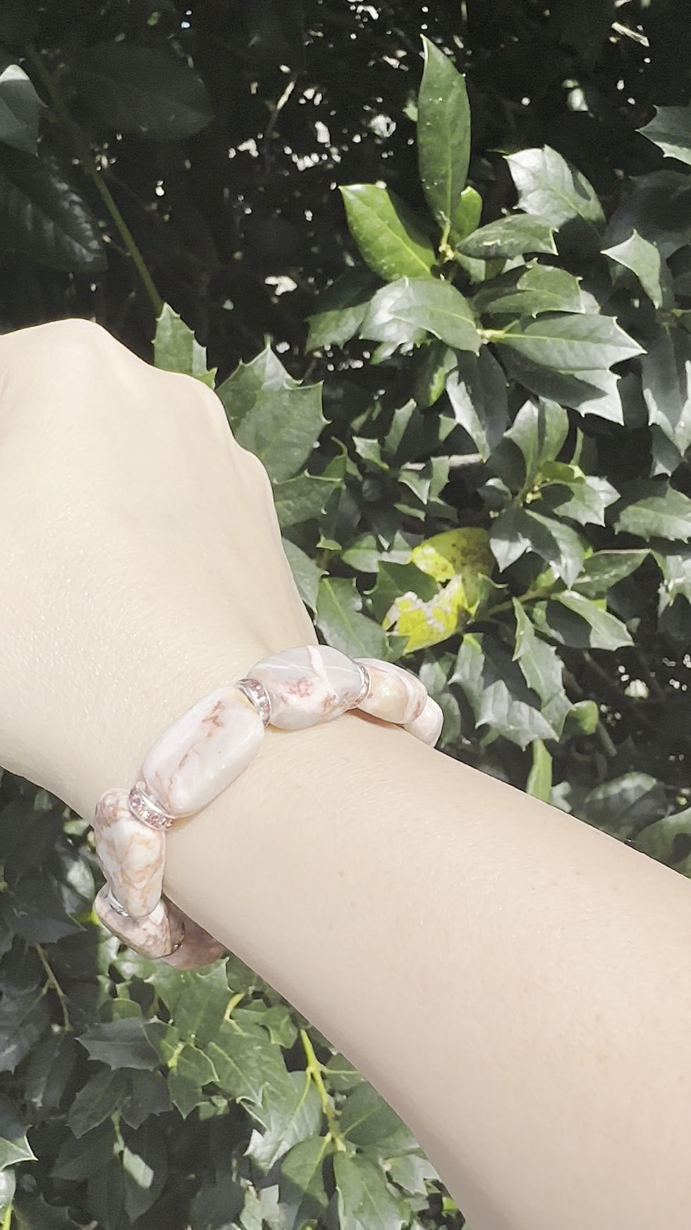 Thumbnail: Pink Flower Agate Bracelet with pink crystals