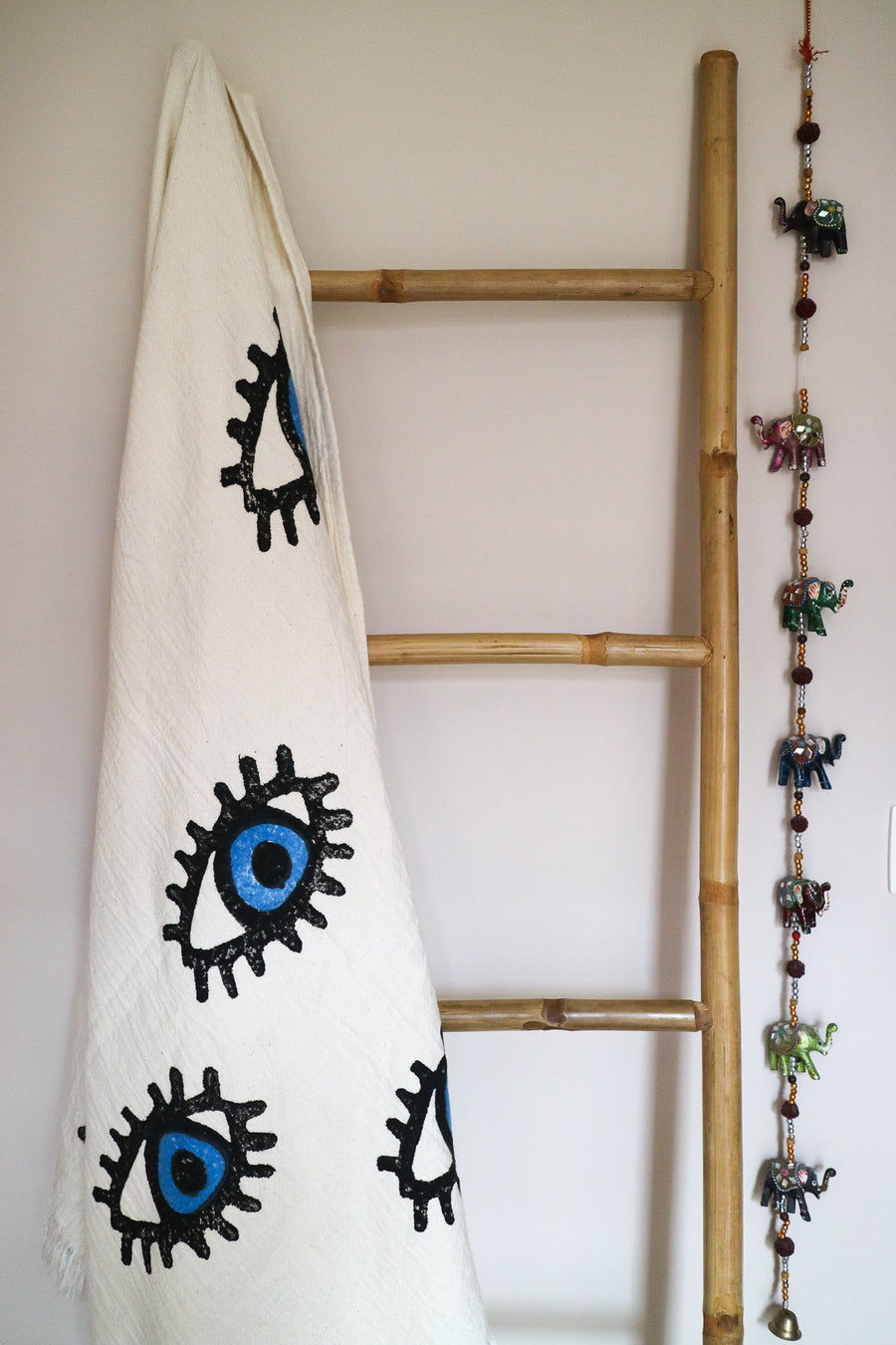 Μικρογραφία: *Mati* Blue