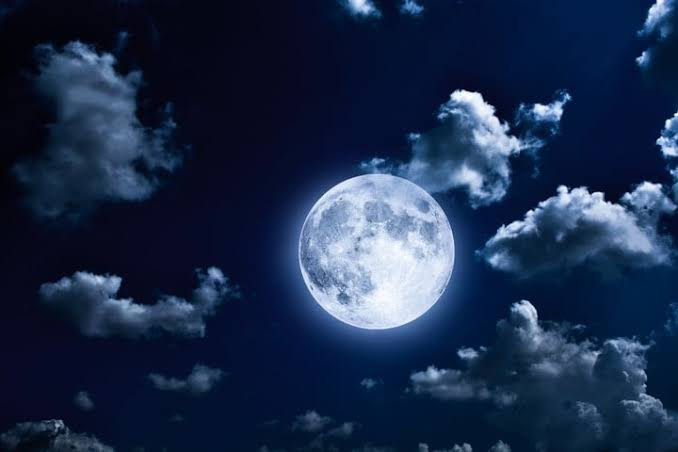 Luna Llena en Acuario