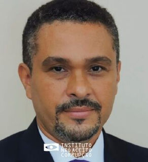 O ‘carona’ da corrupção: os ‘corretores’ de contratações públicas