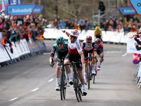 Victoria de etapa para Ion Izagirre y triunfo final para Daniel Felipe Martínez en la Itzulia 2022