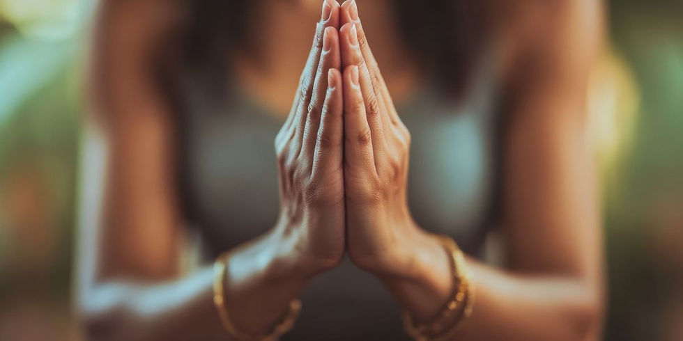 A woman meditating to better her mind body connection
