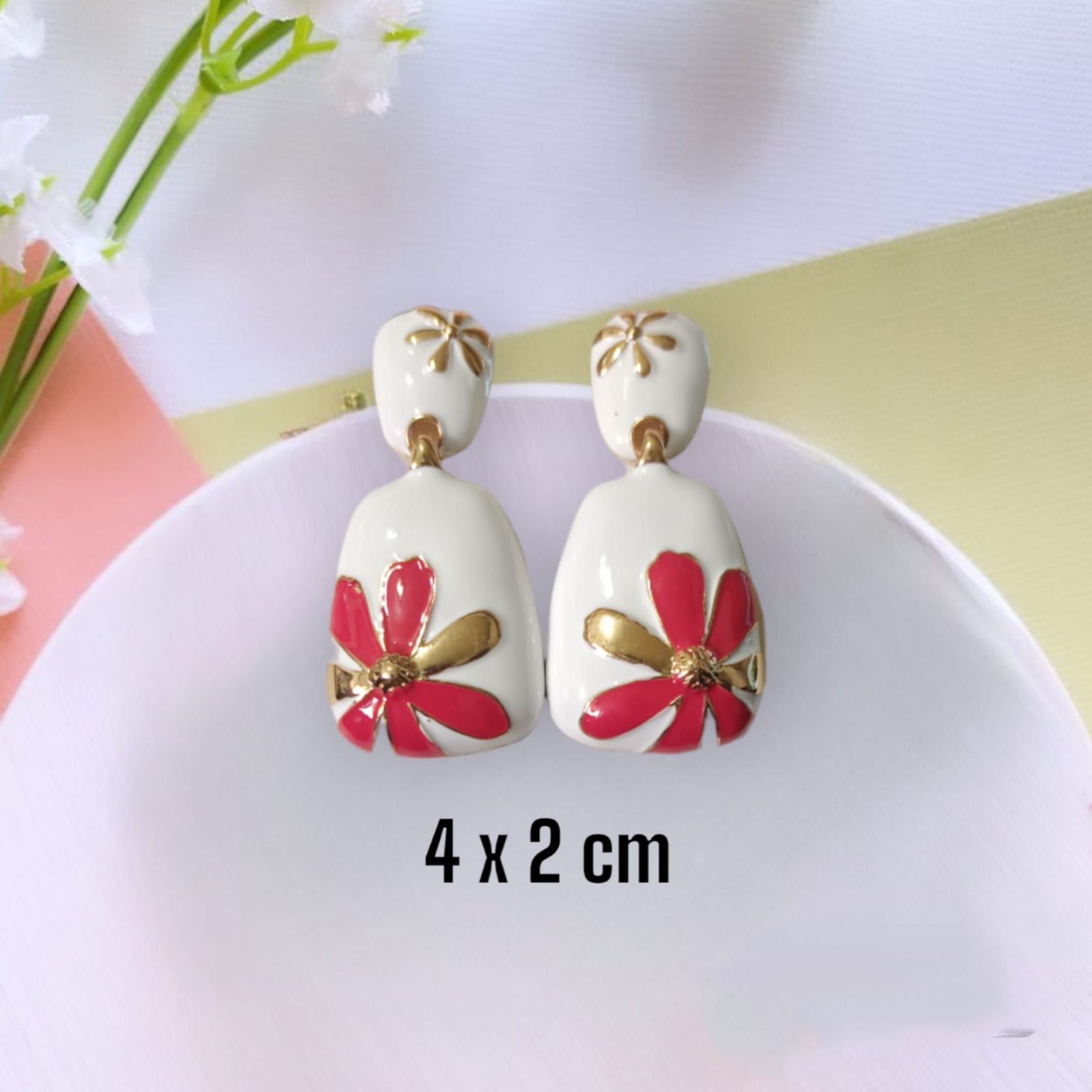 Zara Uzun Kırmızı Küpe