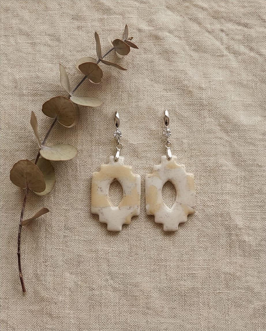 Mermer Görünümlü Polimerkil Tasarım Küpe aparat 925 AYAR gümüş