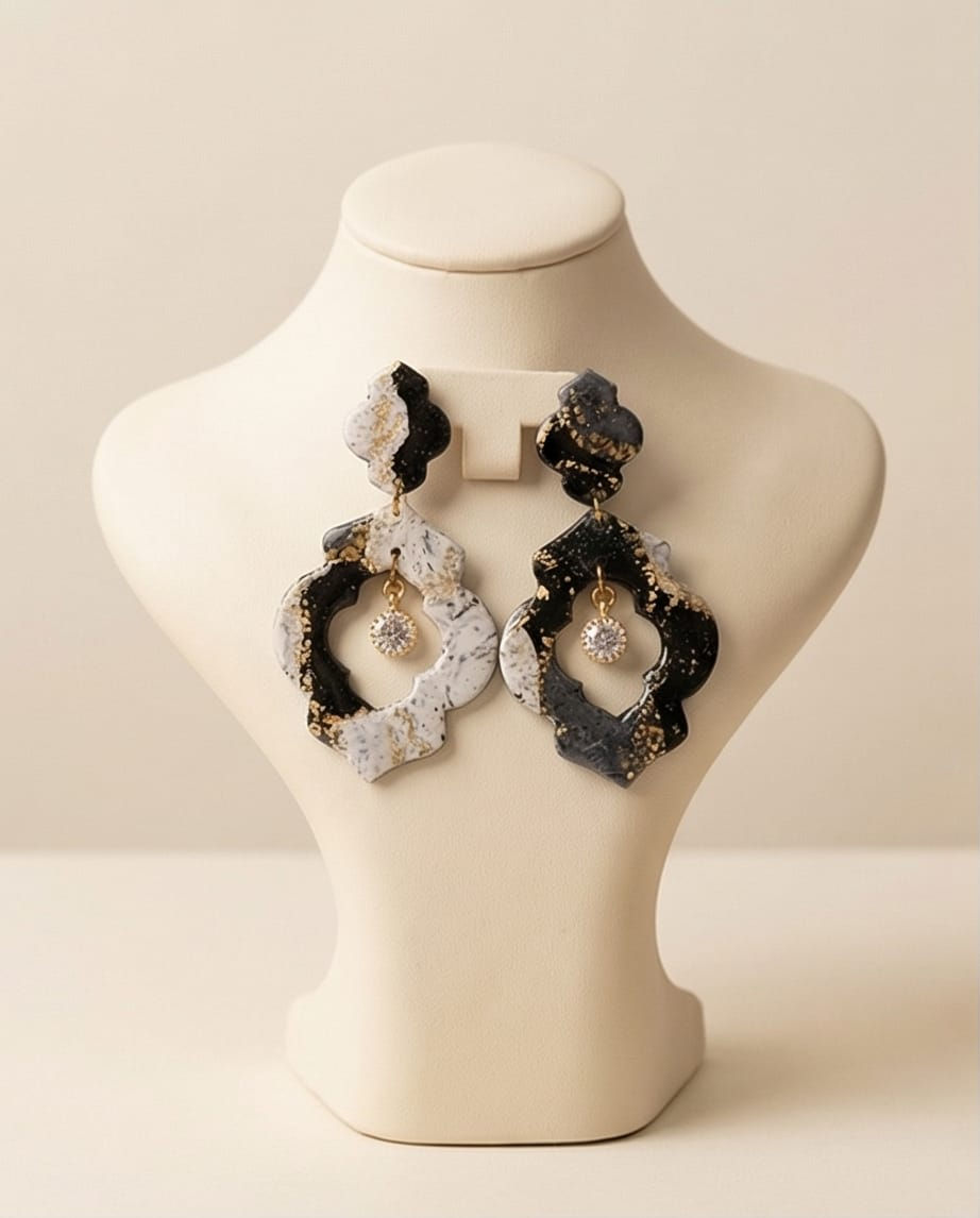 Varak Siyah Taşlı Polimerkil&Epoksi Küpe( çivi paslanmaz çelik) Kopy Kopya