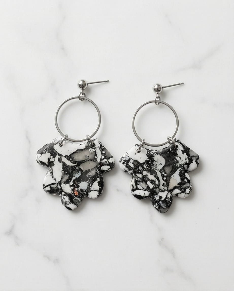 Siyah Mermer Polimerkil &Epoksi Tasarım Küpe( çivi paslanmaz çelik)