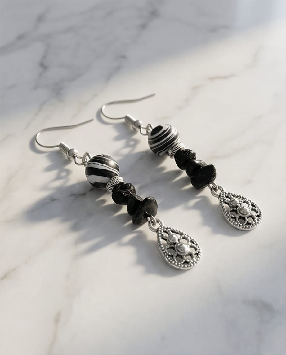 Bohem Siyah Doğal Taşlı Küpe