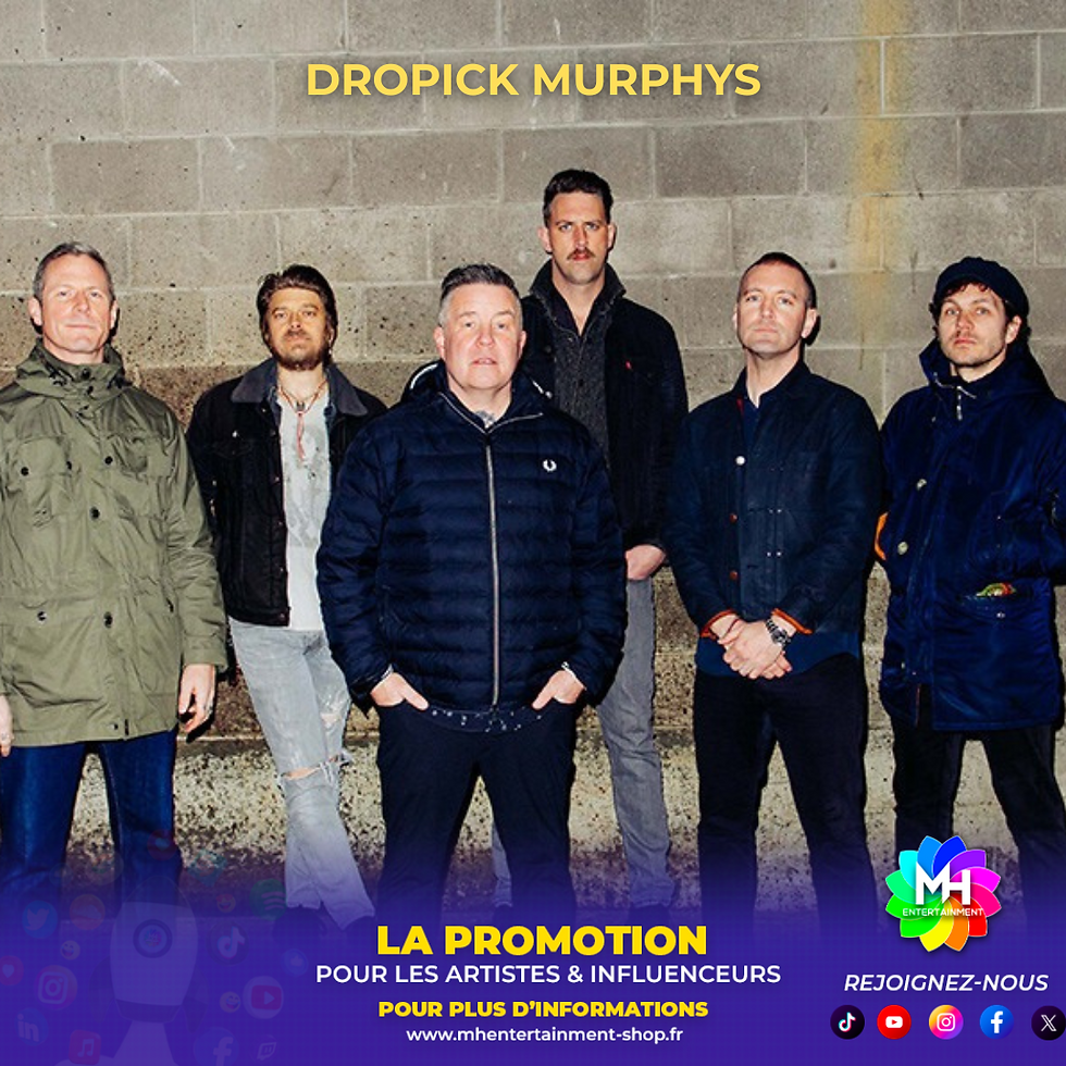 Dropkick Murphys interprétant "Chesterfields & Aftershave" lors d'un concert en plein air.