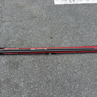 ウインドサーフィン　Windsurfing
中古マスト
no.400-28	REDLINE	SEVERNE
セバーン　スキニーマスト　RDM カーボンマスト
カーボン100％