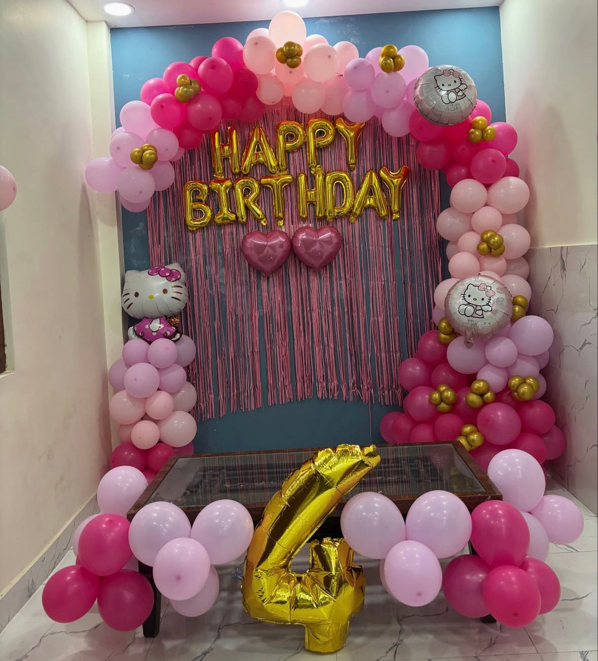 Kitty birthday decor 