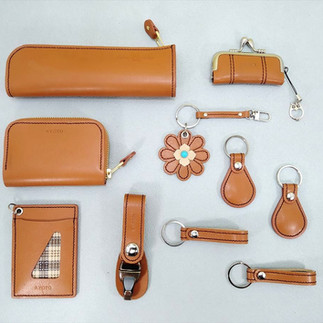 ランドセルリメイクで作ったコインケースや小物一式