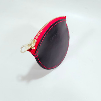 ランドセルリメイクで作られた小銭入れ