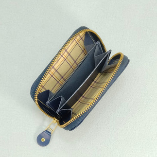 ランドセルリメイクで作られた財布