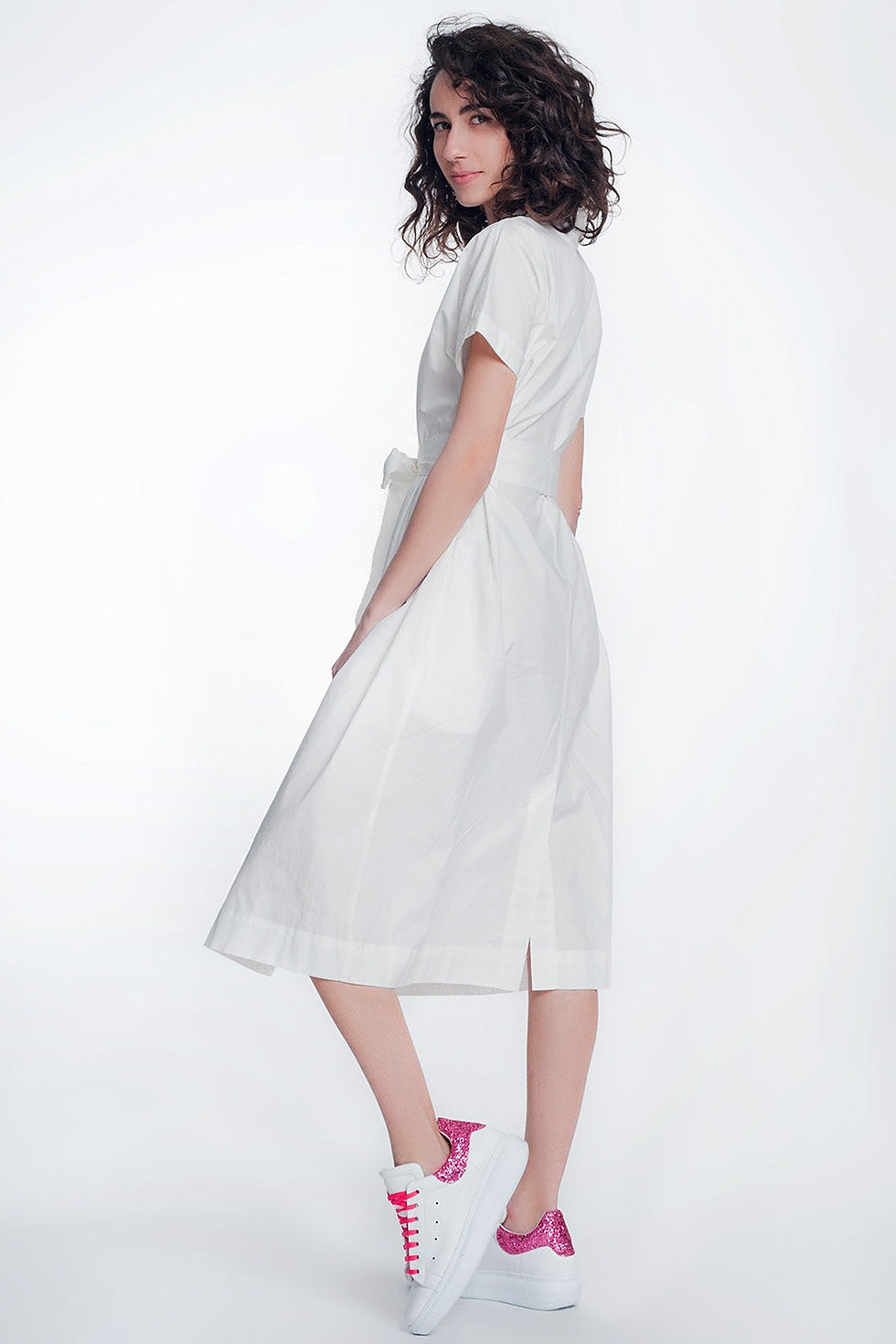 الصورة المصغرة: White Poplin Shirt Dress With Belt and Short Sleeve