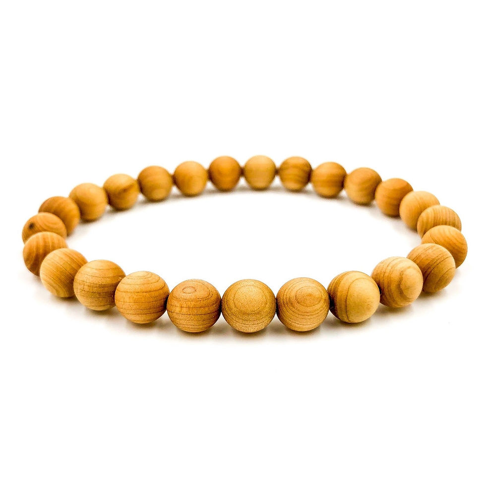 الصورة المصغرة: Union - Cedar Wood Mala Beaded Bracelet
