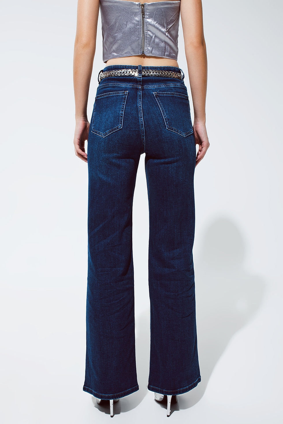 الصورة المصغرة: Straight Leg Jeans With Strass Detail in Blue