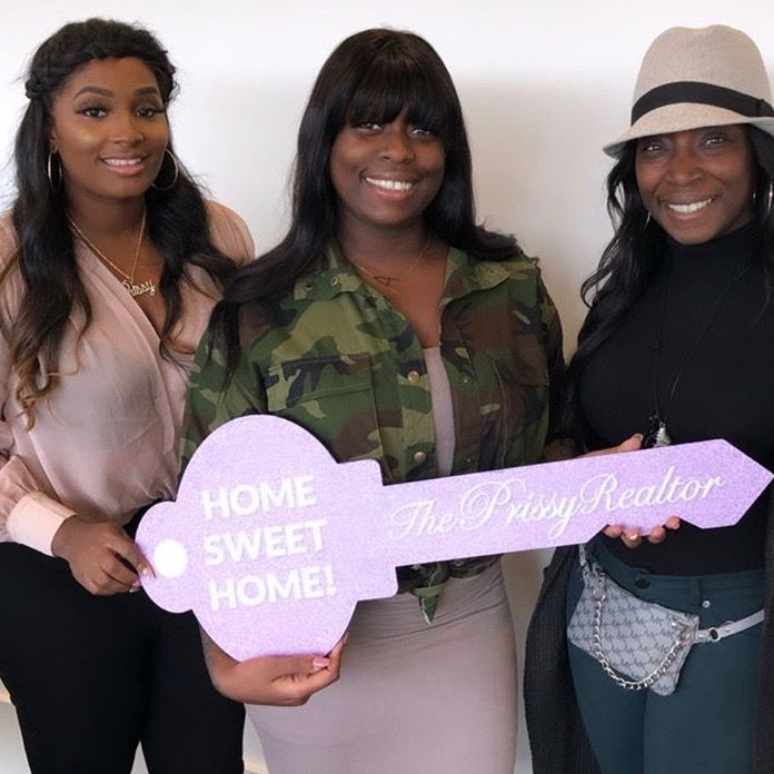 FE5101BC-A637-415B-A686-80A2174A08AB