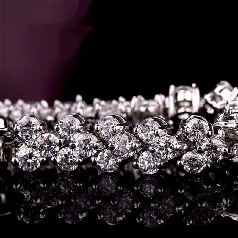 Thumbnail: Fashion Diamond Crystal Luxury Ladies Bracelet