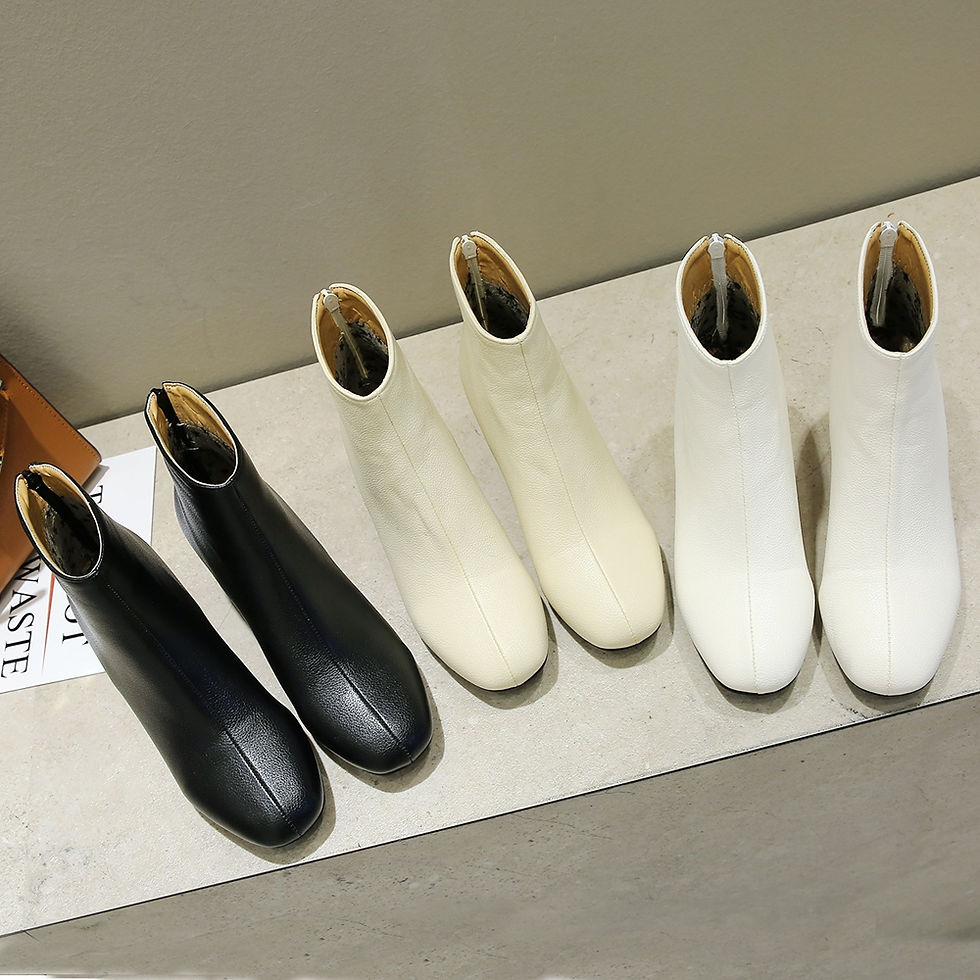 Thumbnail: Women's Boots Solid Color Ladylike Thick Heel Ankle Shoes