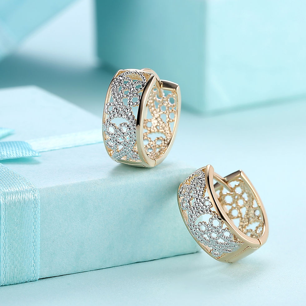 Thumbnail: K Gold Zircon Earrings Pattern Hollow Romantic Wind Ear Clip