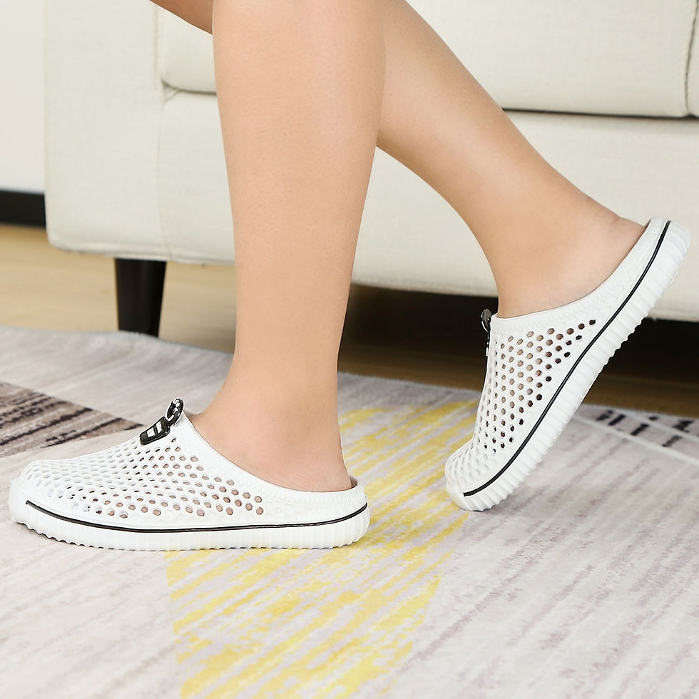 Thumbnail: Unisex Trendy Hole Slippers Garden Beach Clogs Rain Outdoor Sandals