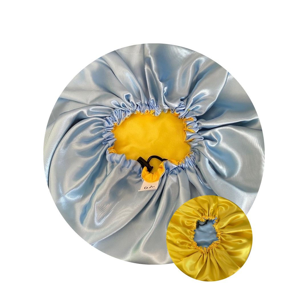 Light blue and yellow bonnet