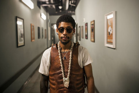 Hodgy Beats lança seu projeto: "Dukkha."
