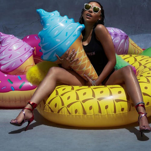 Tinashe vem nos mostrar seu Remix de "Sex With Me" da Rihanna