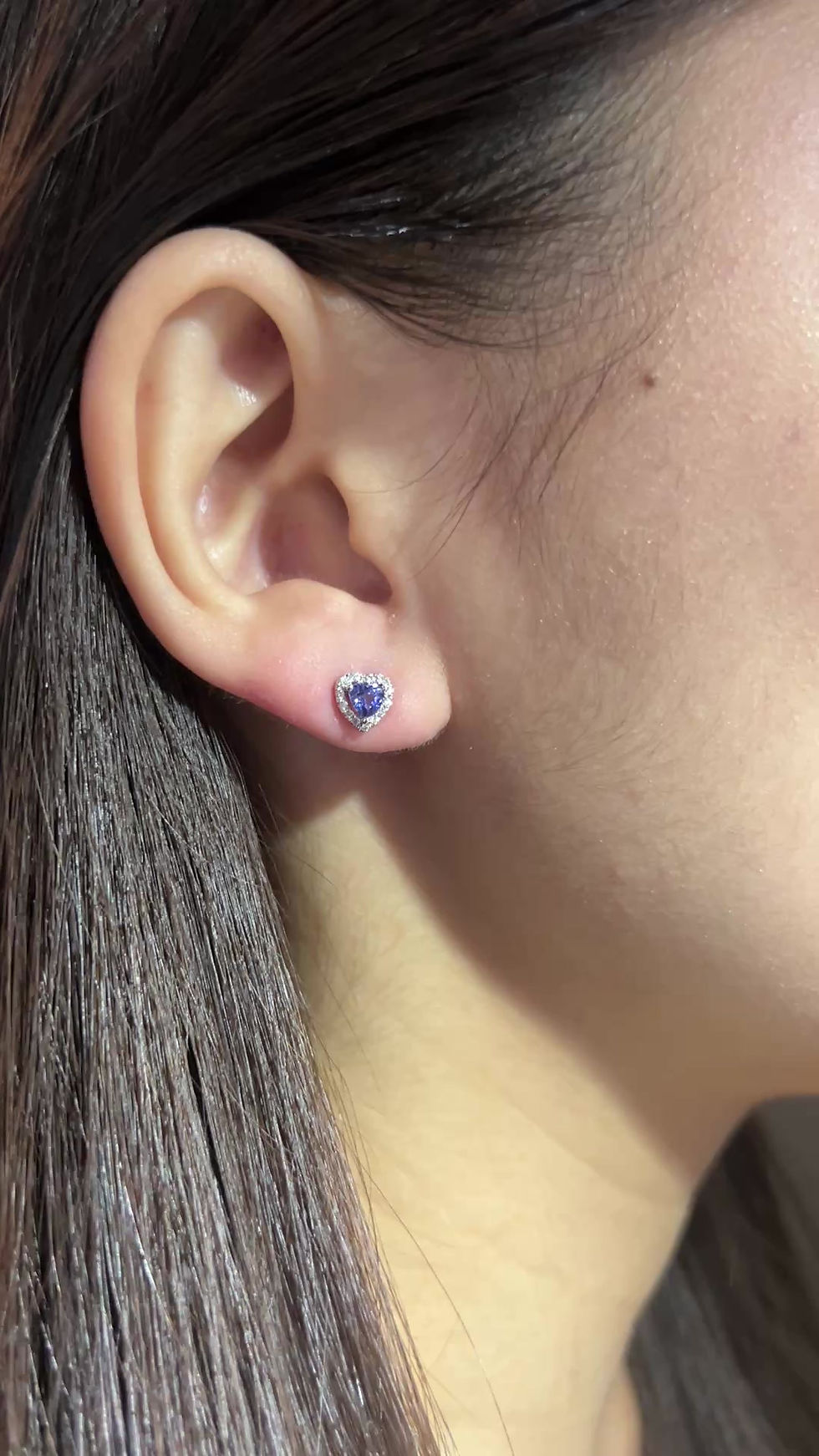 Thumbnail: 18KW Gold Tanzanite Diamond Earrings