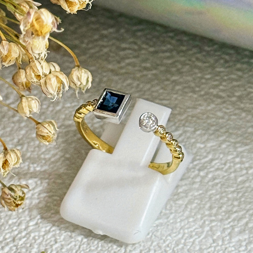 Thumbnail: 18KY+W Gold Blue Sapphire Diamond Ring