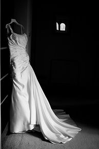 Anna Marie Photography | Wedding Photography | tender moments between the bride and groom
