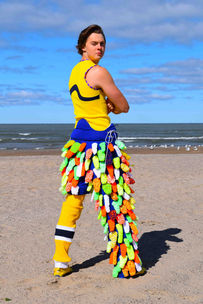 MAWZ S/S23 The Gills Look