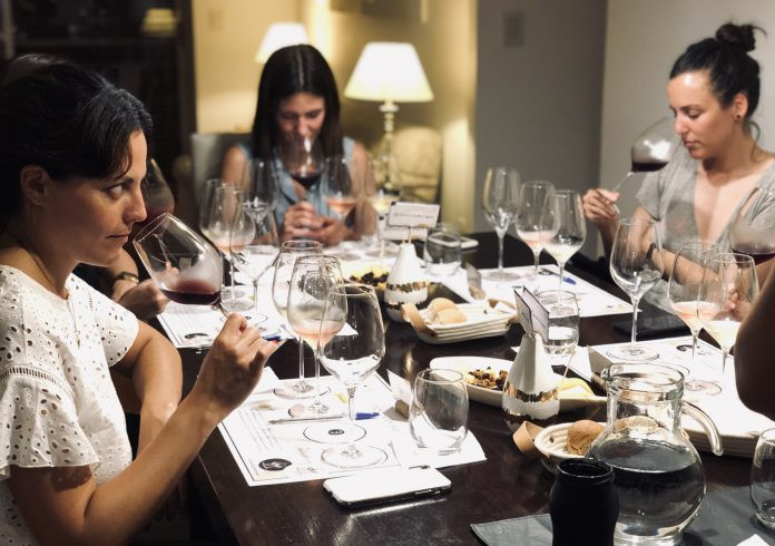 Wine_Friends_Vino_Amigas_Turista_BuenosAires