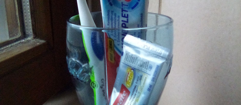 3-2-1, Toothpaste 