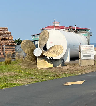 Photo of propeller as Portway Street vears right into Pier 1 parking lot.
