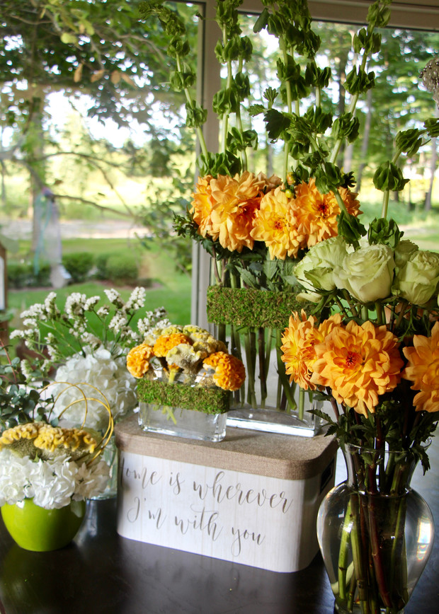 HOUSEWARMING FLORALS