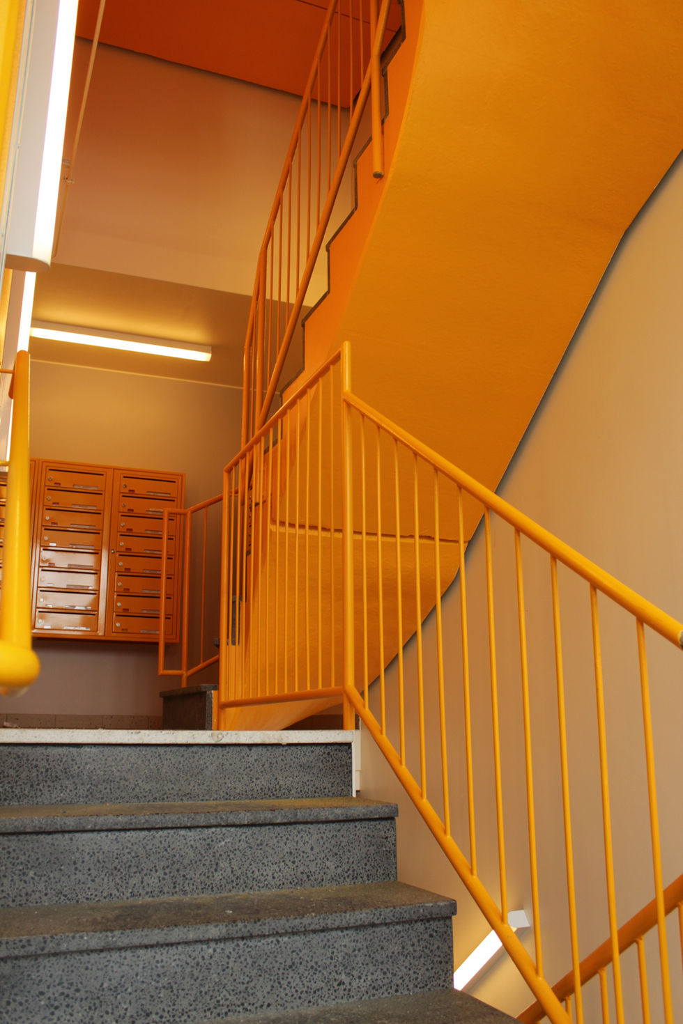 Staircase railings for apartment buildings