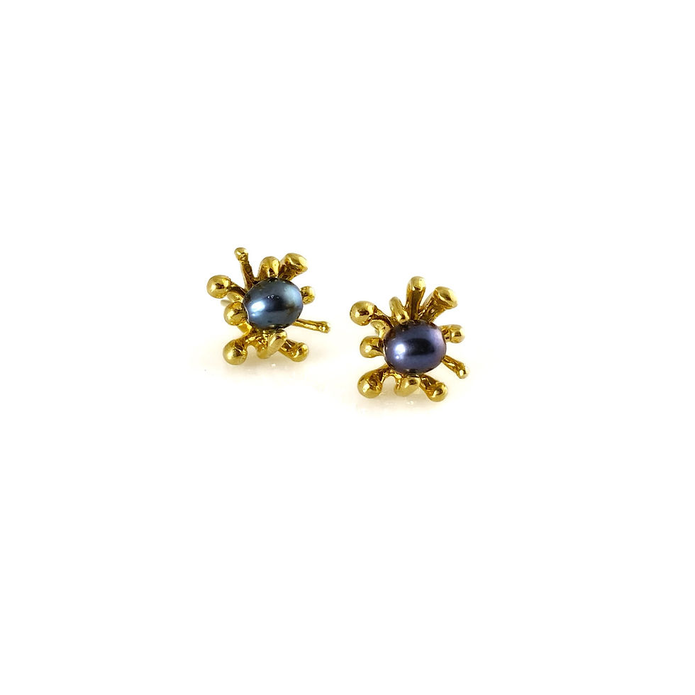 Thumbnail: SUSAN gray pearl silver earrings