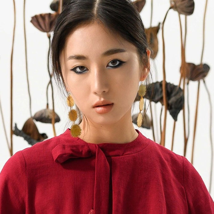Thumbnail: DURIAN silver earrings