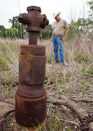 Abandoned Oil Wells Raise Fears of Pollution