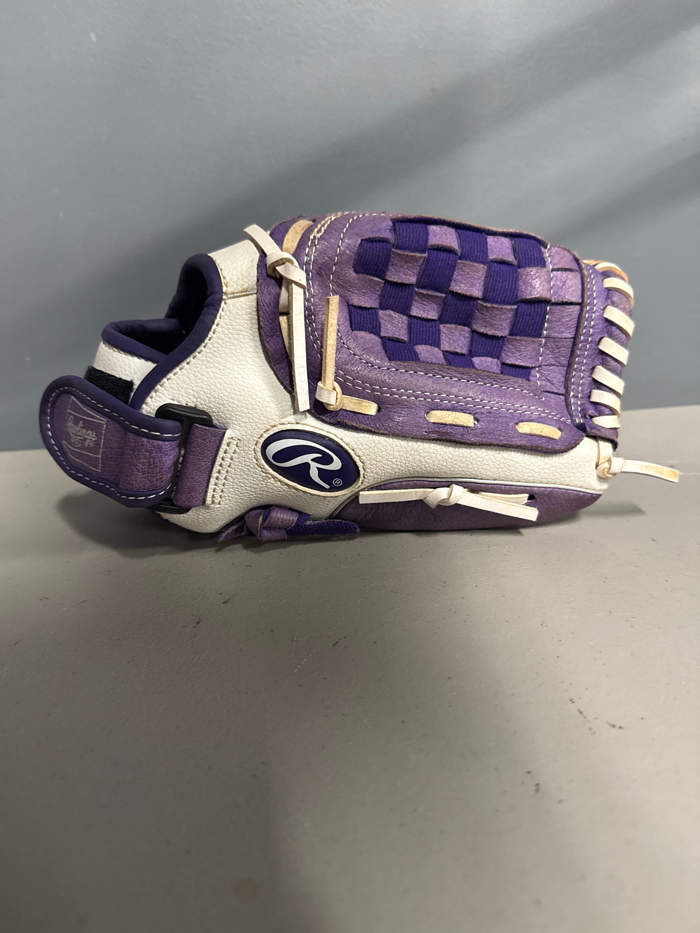 11.5" Rawlings FP115PURW Purple White Glove