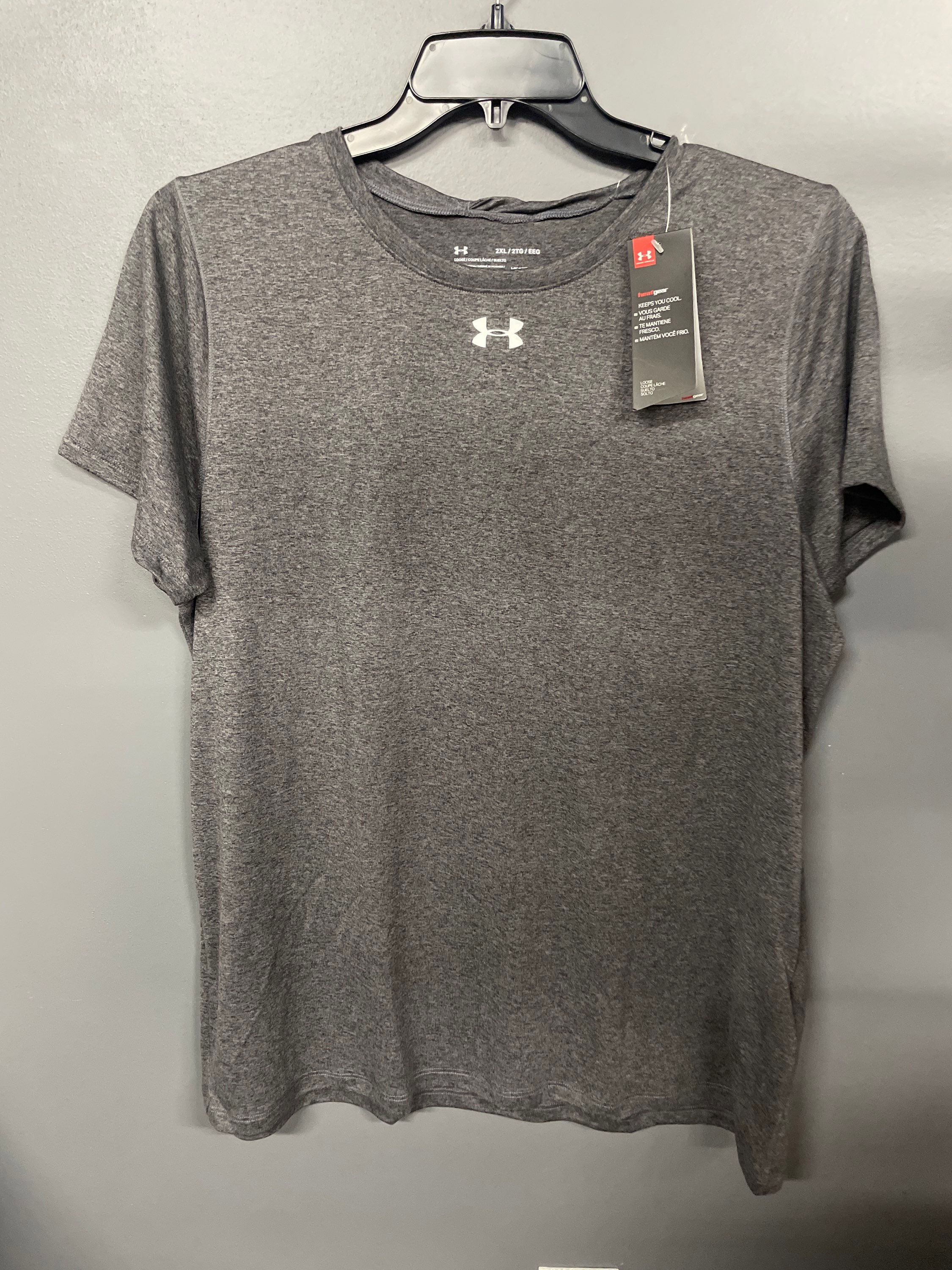 NEW Under Armour Grey Short Sleeve Shirt