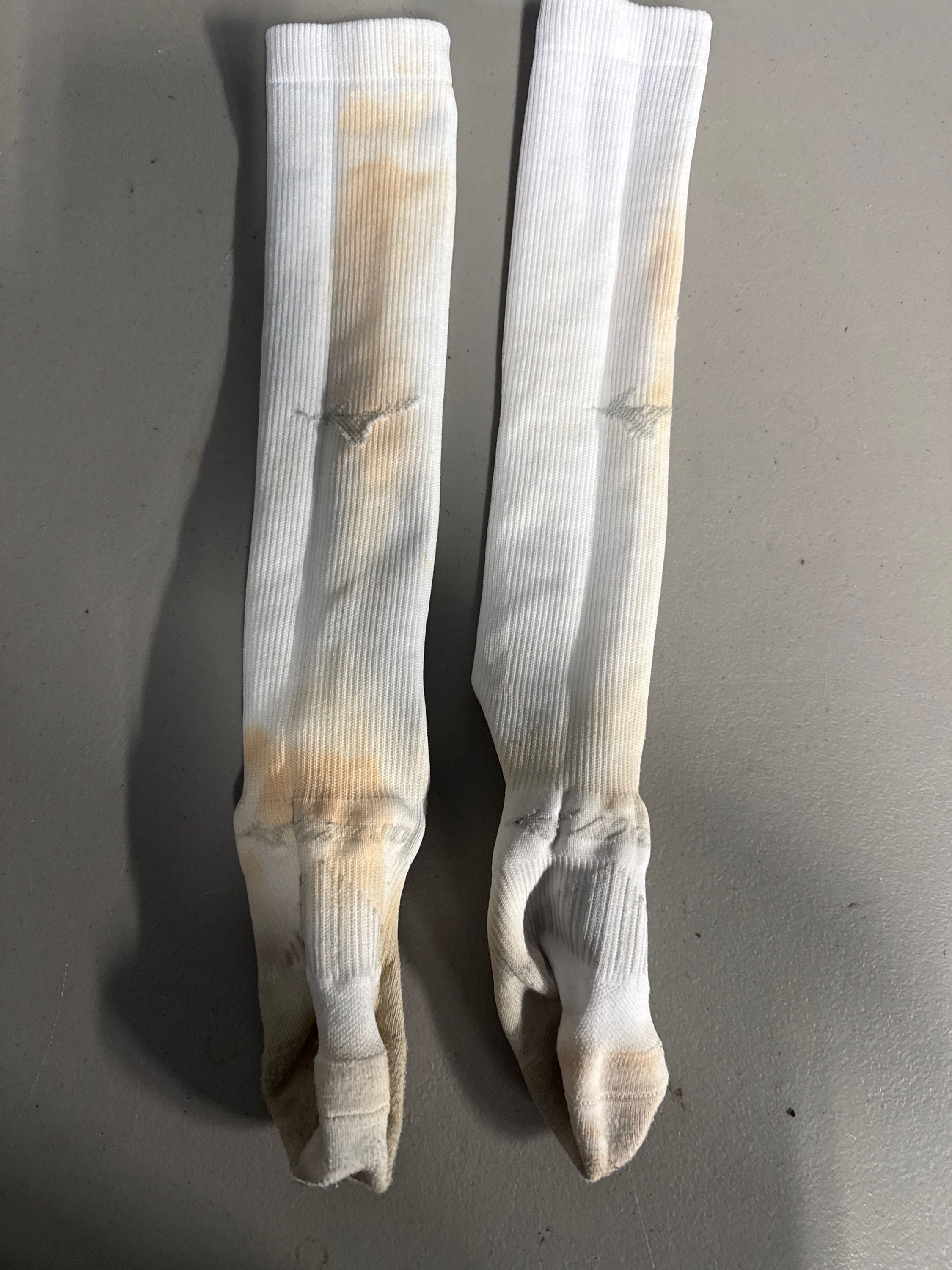 Mizuno White Socks