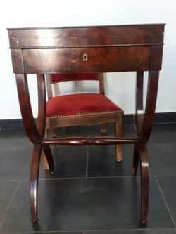 Atelier_de_Tapissier_Ebensite_du_Rhone_F