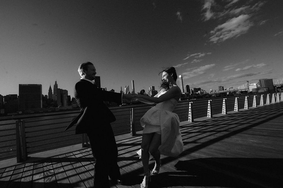 NYC park weddings on the pier