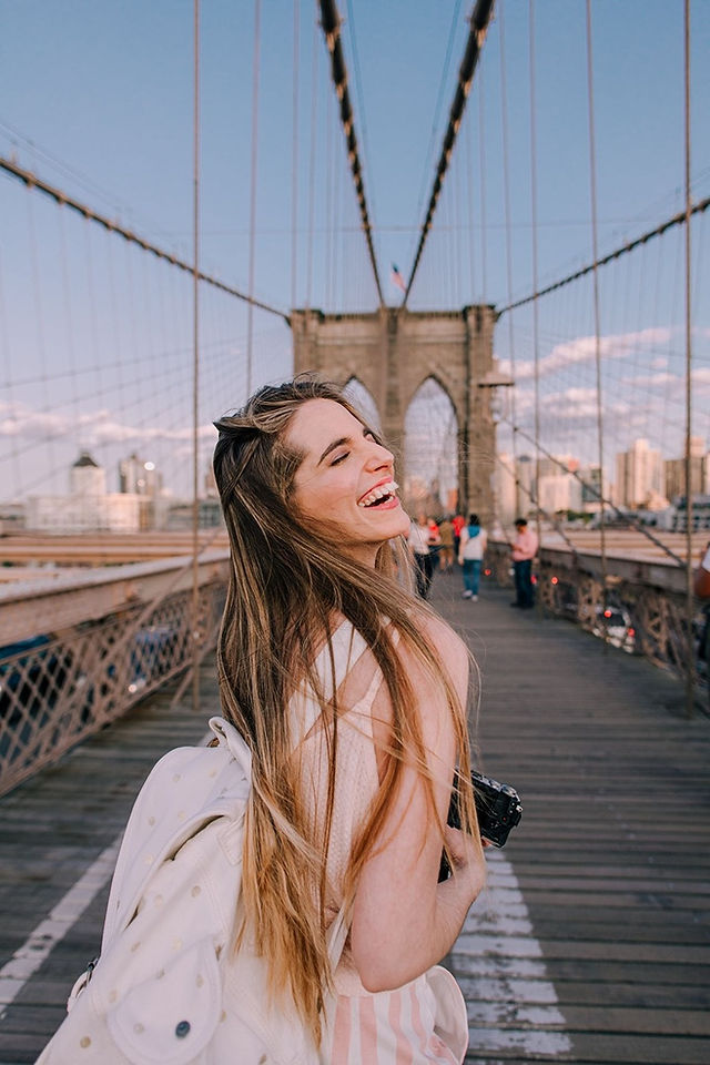DUMBO brooklyn bridge photo spot address on the bridge