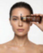 Solnare Tone Correcting Cream