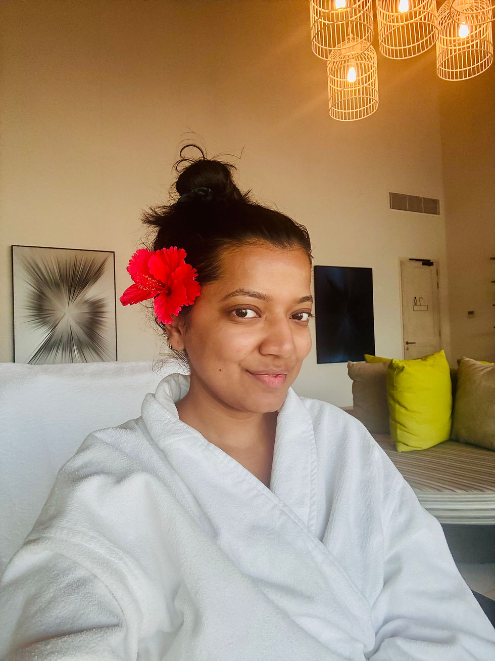 How to protect hair from sun and salt water during a tropical beach holiday