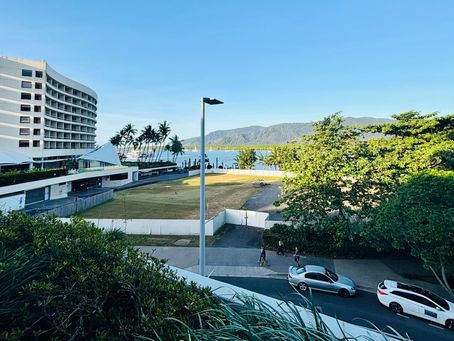 Best Things to do and Places to Eat in Cairns for Vegetarians